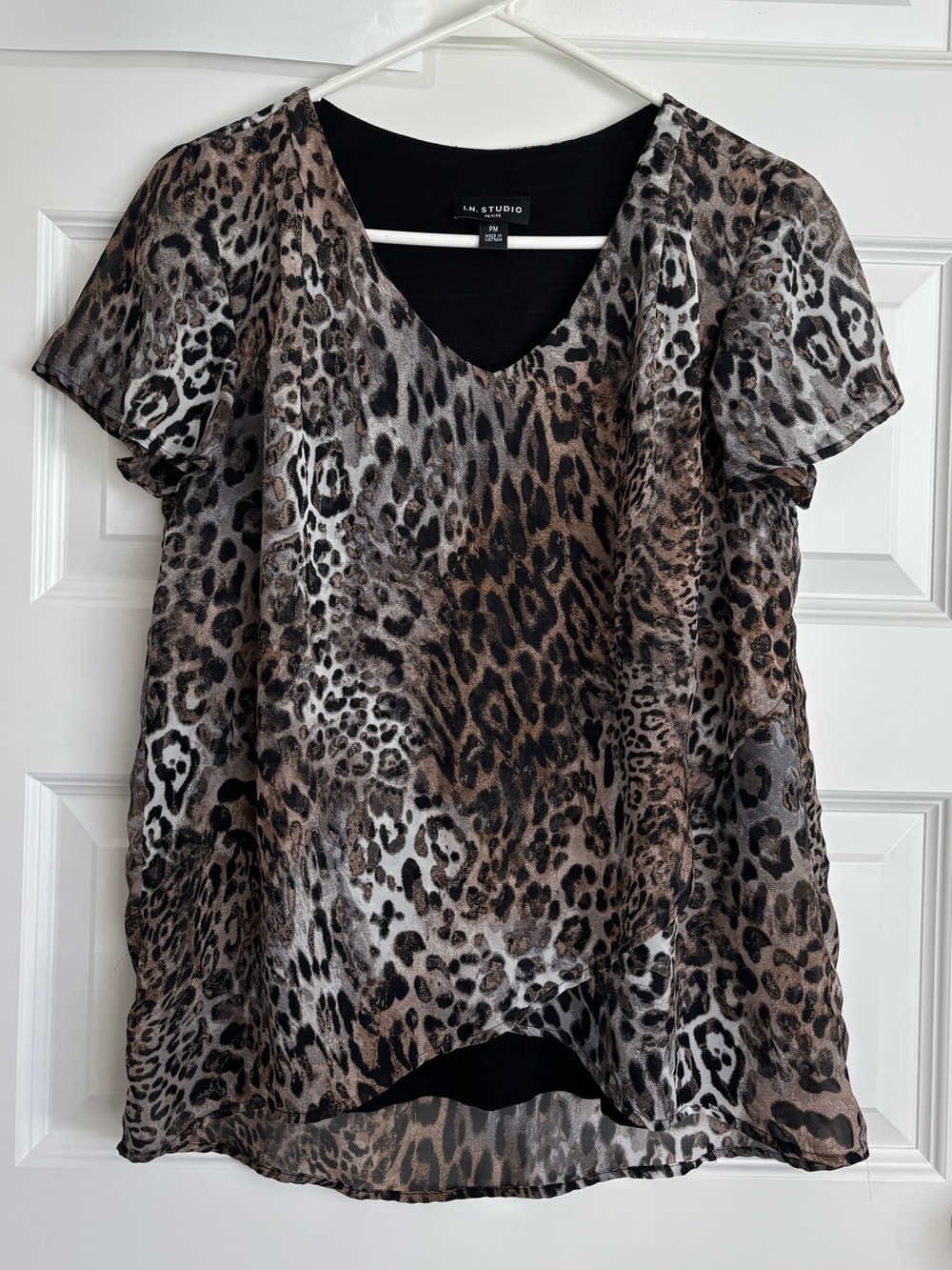 I.N. Studio Petite Leopard Print Layered Chiffon Blouse PM